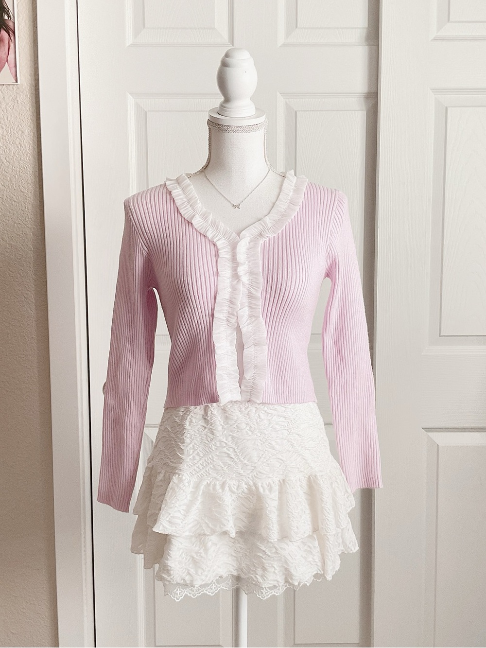 Women’s Purple Pink Ruffled Trim Ribbed Cardigan